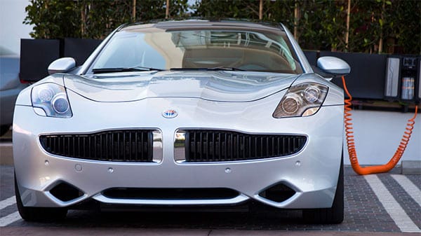 Fisker Karma a carregar